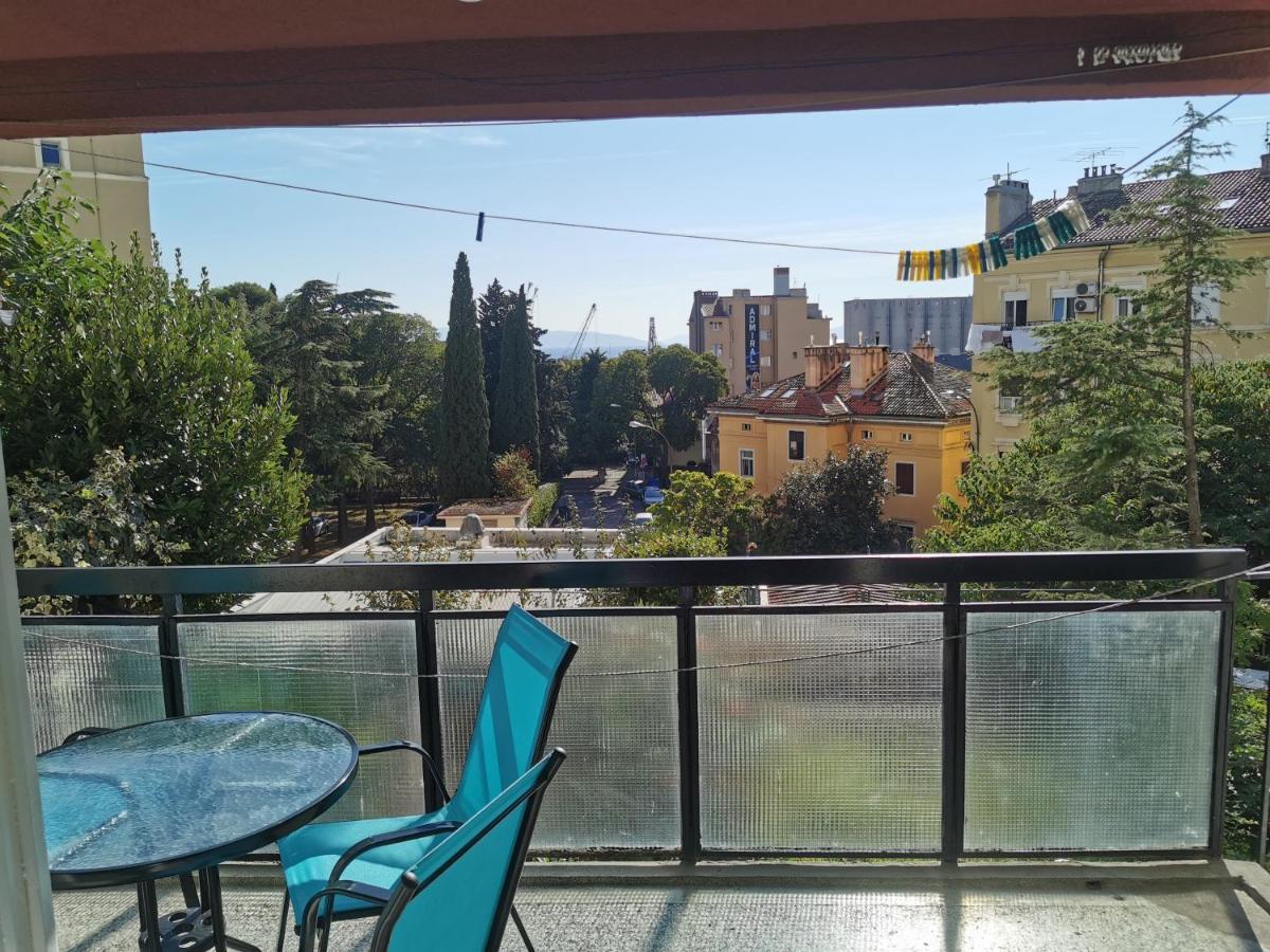 Apartment Budin 2, Rijeka Center Luaran gambar