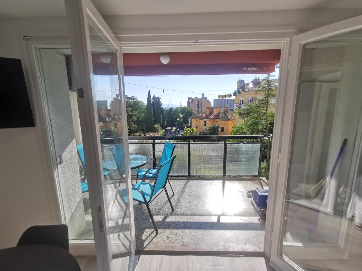 Apartment Budin 2, Rijeka Center Luaran gambar