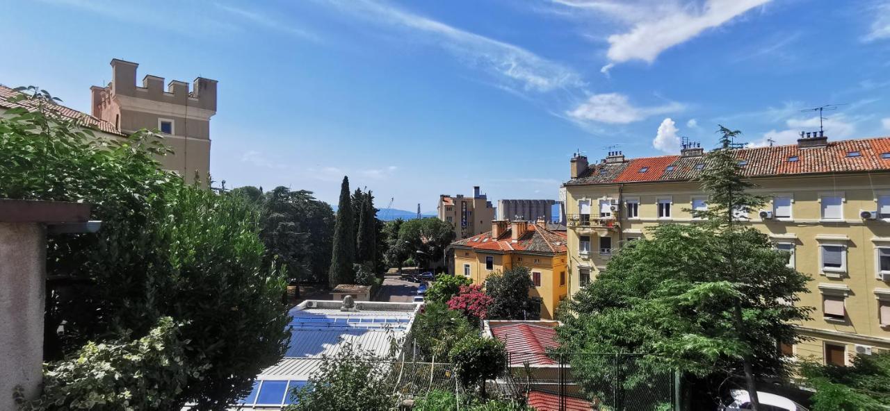 Apartment Budin 2, Rijeka Center Luaran gambar