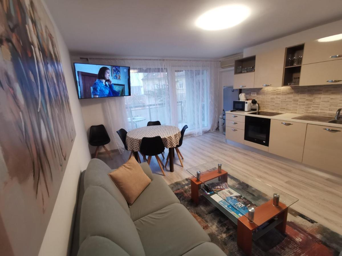 Apartment Budin 2, Rijeka Center Luaran gambar